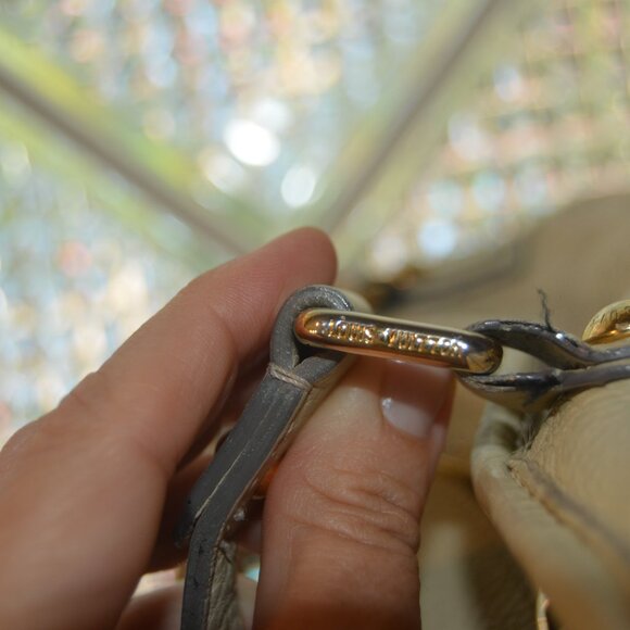 Louis Vuitton Stella Mahina Leather Handbag Monogram Cream/Off White color - Picture 15 of 15